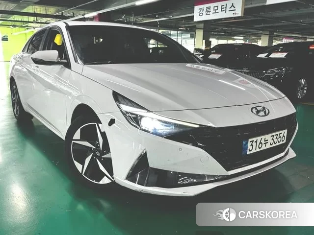 Hyundai Avante (CN7) id 3530024 из Кореи 8