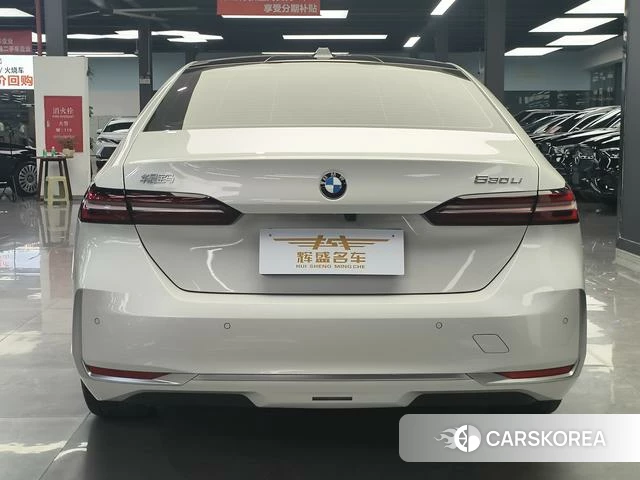 BMW 5 series 2025 Белый из Китая, фото 6