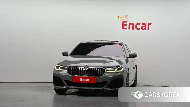 BMW 5 Series (G30) id 4749865 из Кореи 23