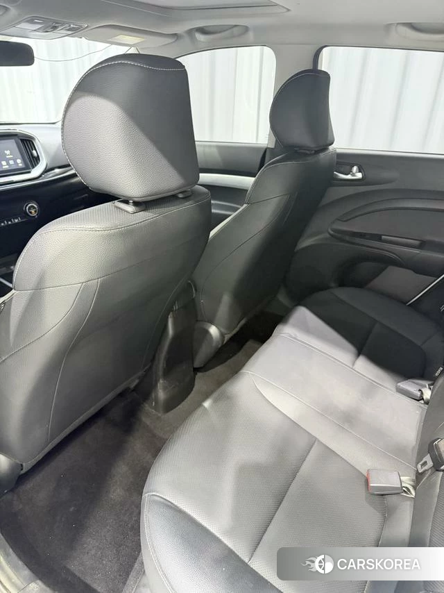 Kia Yi Ran id 4301654 из Китая 8