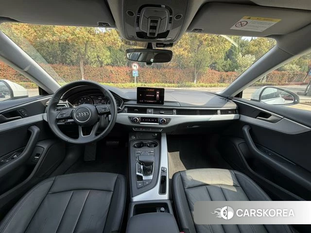 Audi A5 2019 Белый из Китая, фото 6