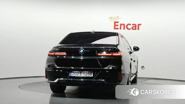 BMW 7 Series (G70) id 4792415 из Кореи 23