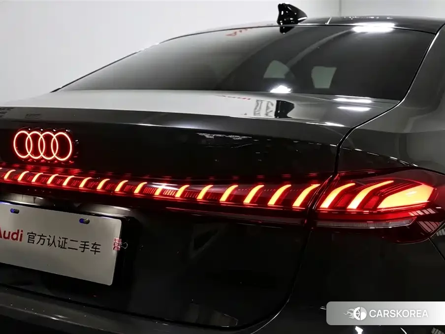Audi A5L id 4674506 из Китая 16