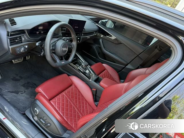 Audi S4 2025 Черный из Китая, фото 3