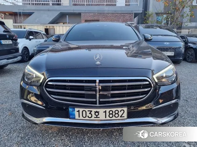 Mercedes-Benz E-Class W213 2021 Черный из Кореи, фото 3