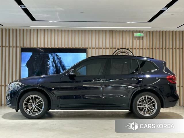 BMW X3 2021 Черный из Китая, фото 3