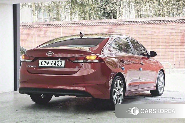 Hyundai Avante AD id 3820920 из Кореи 13