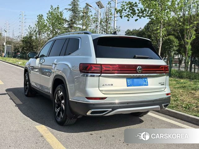 Volkswagen Tourang id 4298067 из Китая 7