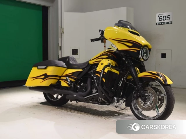 Harley-Davidson Street Glide FLHXSE1800 CVO 2015 из Японии, фото 4