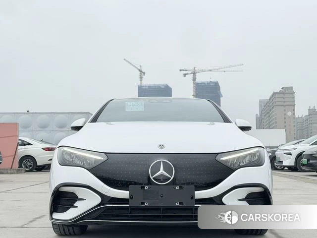 Mercedes-Benz EQE 2023 Белый из Китая, фото 3