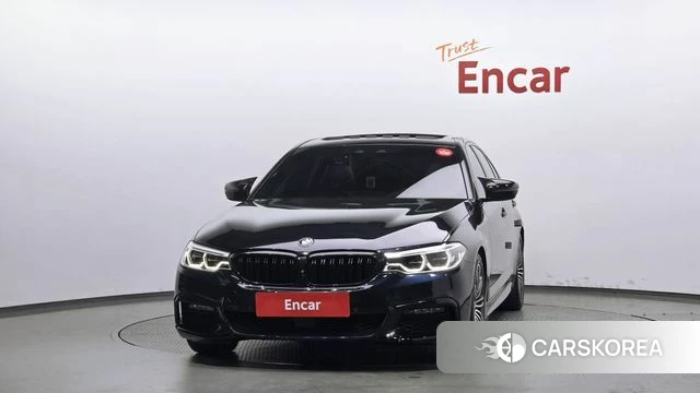 BMW 5 Series (G30) id 4447352 из Кореи 23