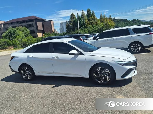 Hyundai The New Avante (CN7) id 4681818 из Кореи 11