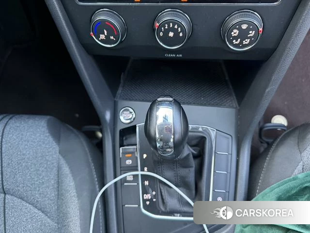 Volkswagen Tuyue 2023 Синий из Китая, фото 4