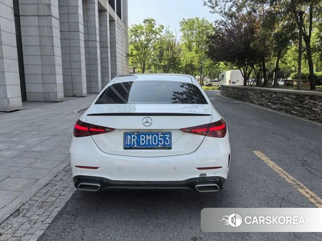 Mercedes-Benz Class C 2025 Белый из Китая, фото 3