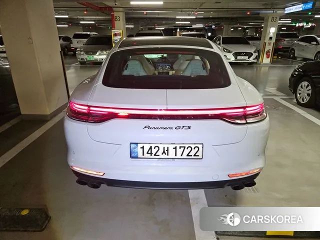 Porsche Panamera (971) 2022 Белый из Кореи, фото 6