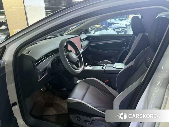 Volkswagen ID.7 VIZZION 2025 Белый из Китая, фото 3