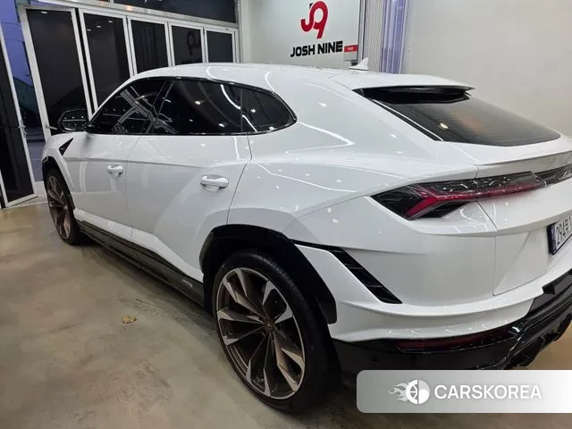 Lamborghini Urus id 3415460 из Кореи 7