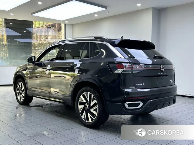 Volkswagen Tanyue 2023 Черный из Китая, фото 5