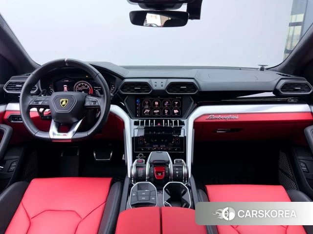 Lamborghini Urus id 4239215 из Китая 23