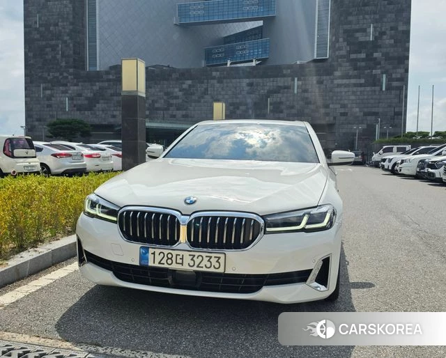 BMW 5 Series (G30) id 4724161 из Кореи 13
