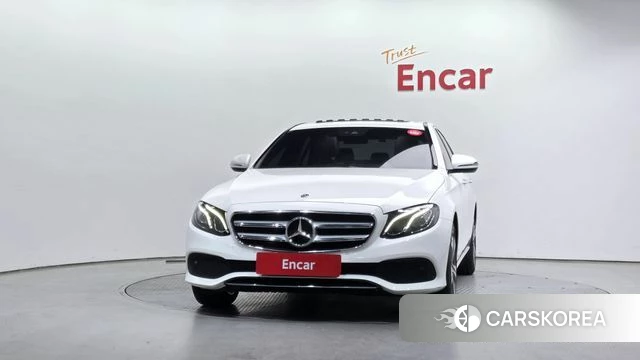 Mercedes-Benz E-Class W213 id 4304956 из Кореи 13