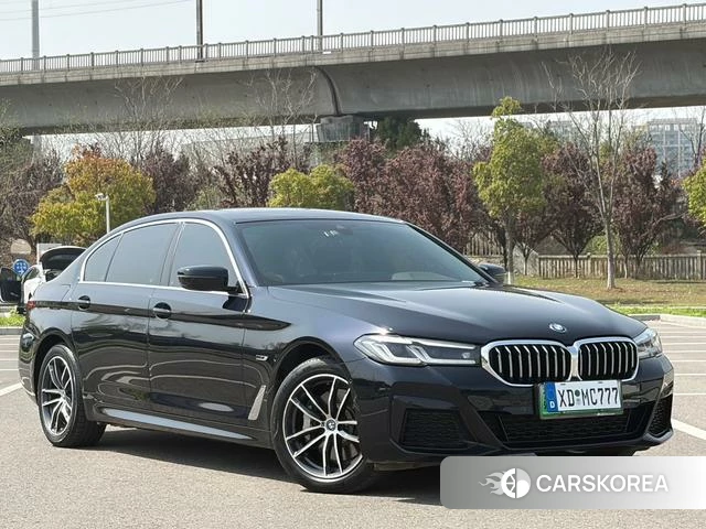 BMW 5 series PHEV id 4209943 из Китая 8