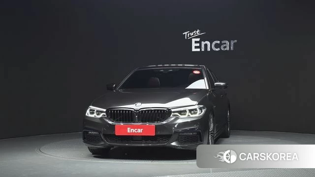 BMW 5 Series (G30) id 4873262 из Кореи 23