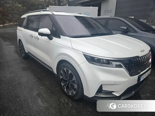 Kia Carnival 4th generation 2023 Жемчужный цвет из Кореи, фото 4