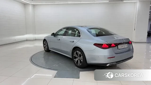 Mercedes-Benz E-Class W214 id 3523208 из Кореи 13