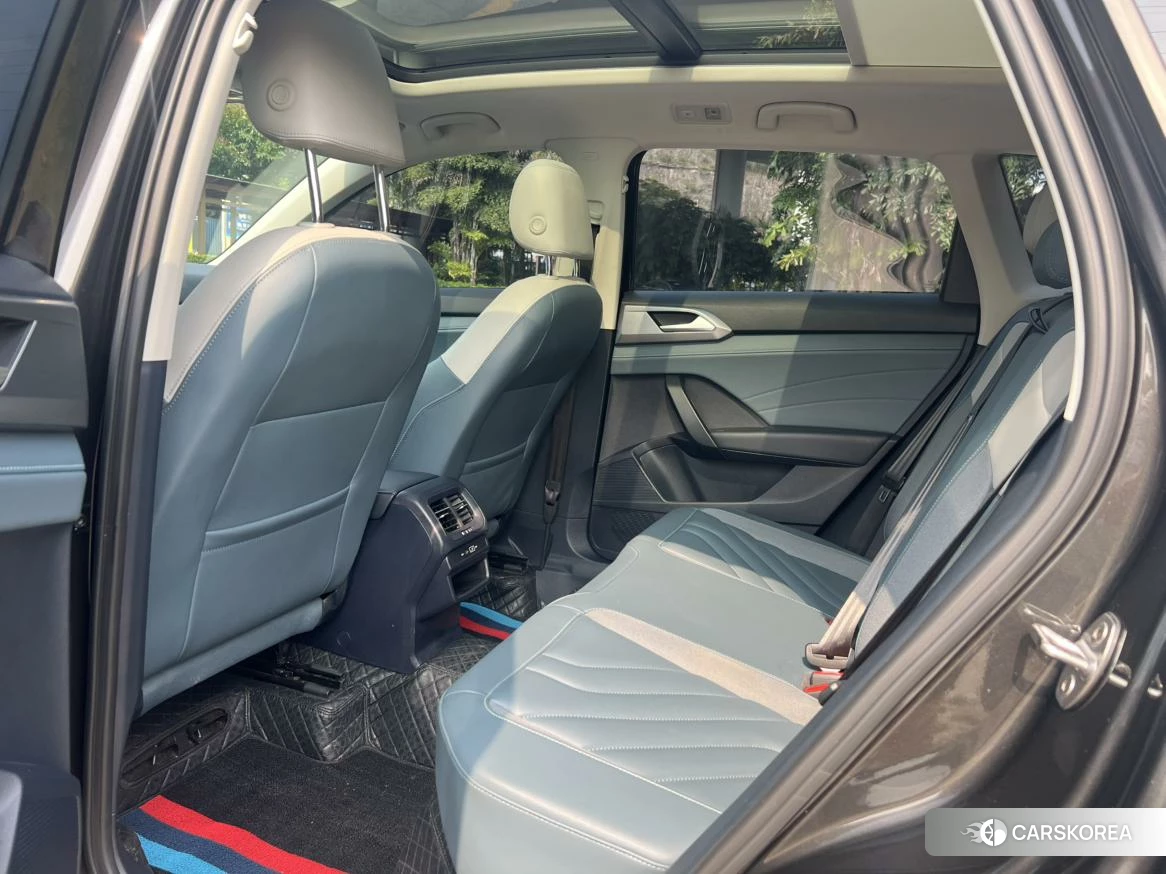 Volkswagen Tuyue 2023 Темно-серый из Китая, фото 3