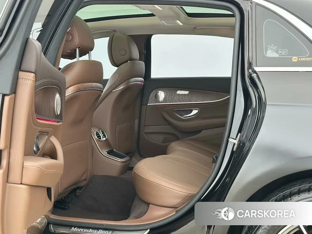 Mercedes-Benz E-class id 4275733 из Китая 7