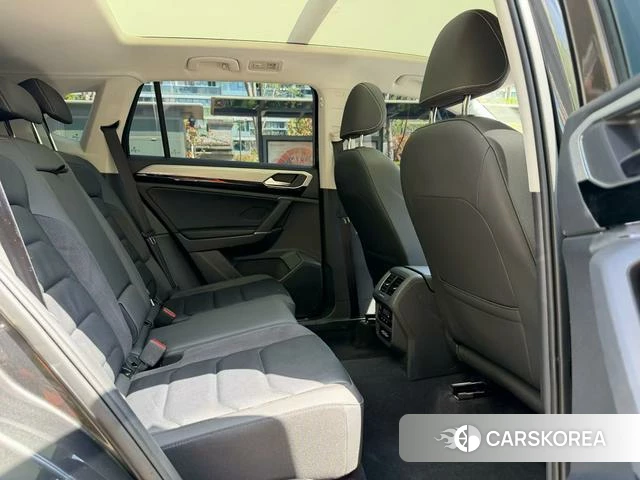 Volkswagen Tanyue 2022 Черный из Китая, фото 3