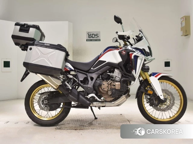 Проданный Honda CRF1000L AFRICA TWIN 2016 из Японии