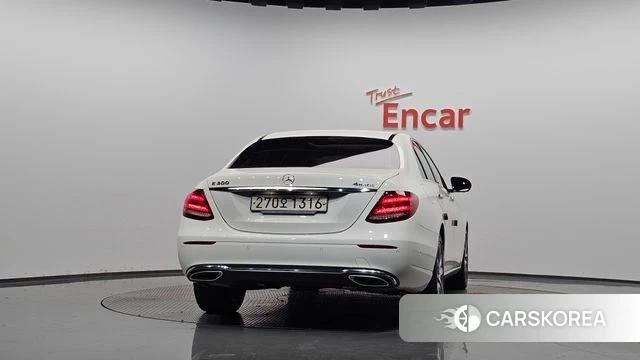 Mercedes-Benz E-Class W213 id 4732834 из Кореи 23