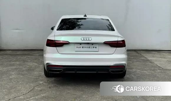 Audi A4L 2021 Белый из Китая, фото 3