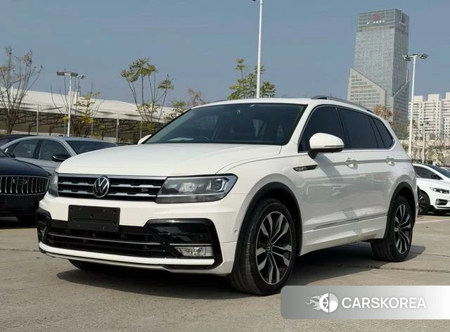 Volkswagen Tiguan L 2021 Белый из Китая, фото 3