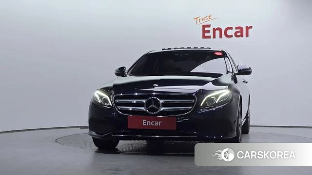 Mercedes-Benz E-Class W213 id 4632476 из Кореи 23
