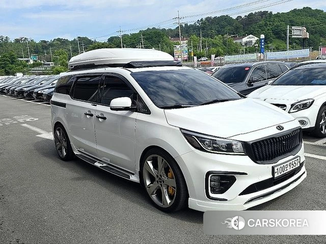 Kia The New Carnival id 4454899 из Кореи 13