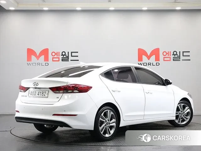 Hyundai Avante AD id 3465094 из Кореи 13