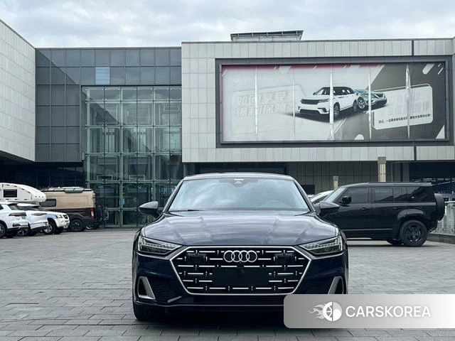 Audi A7L id 4261799 из Китая 7
