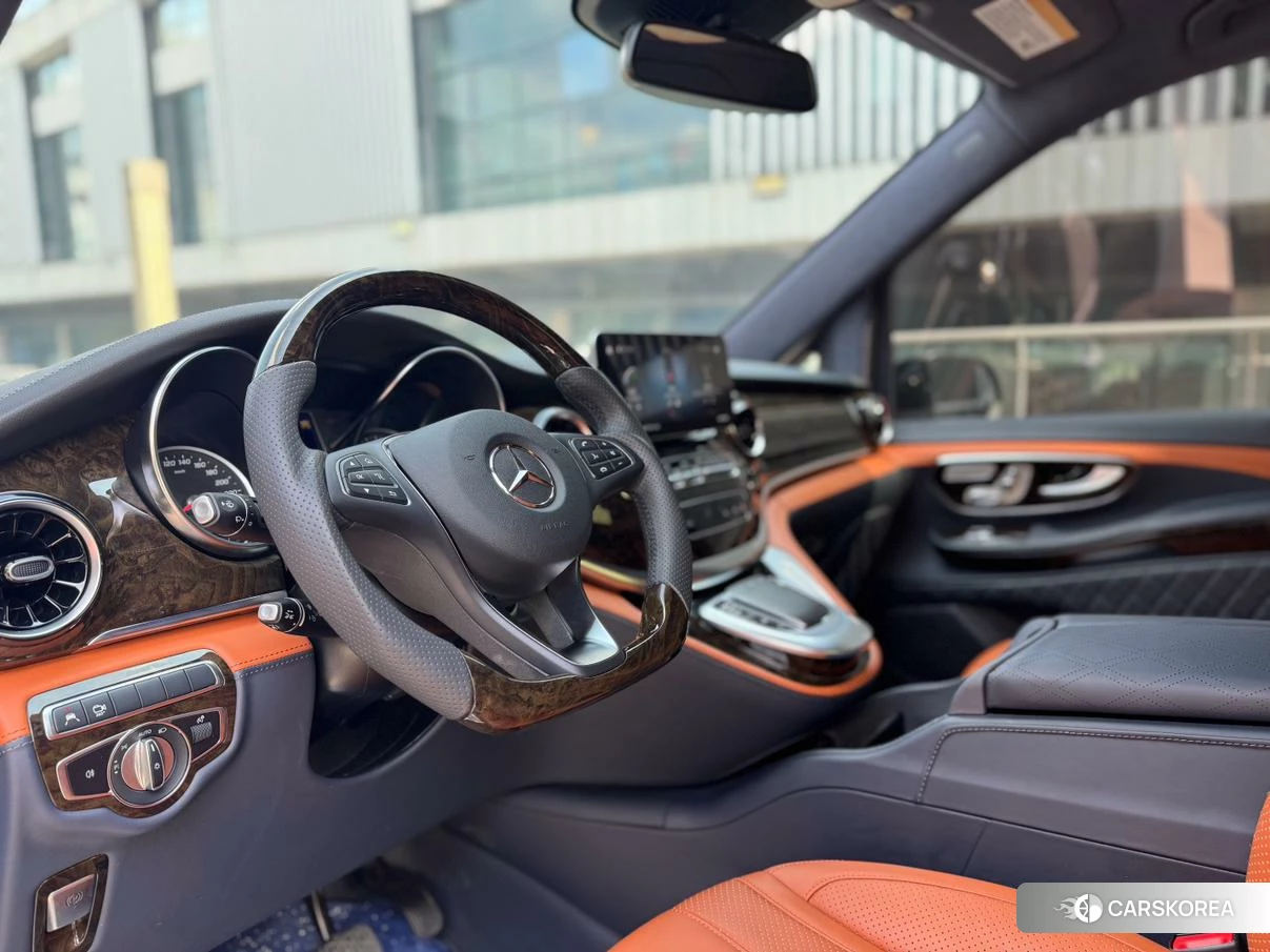 Mercedes-Benz V-class id 4486575 из Китая 9