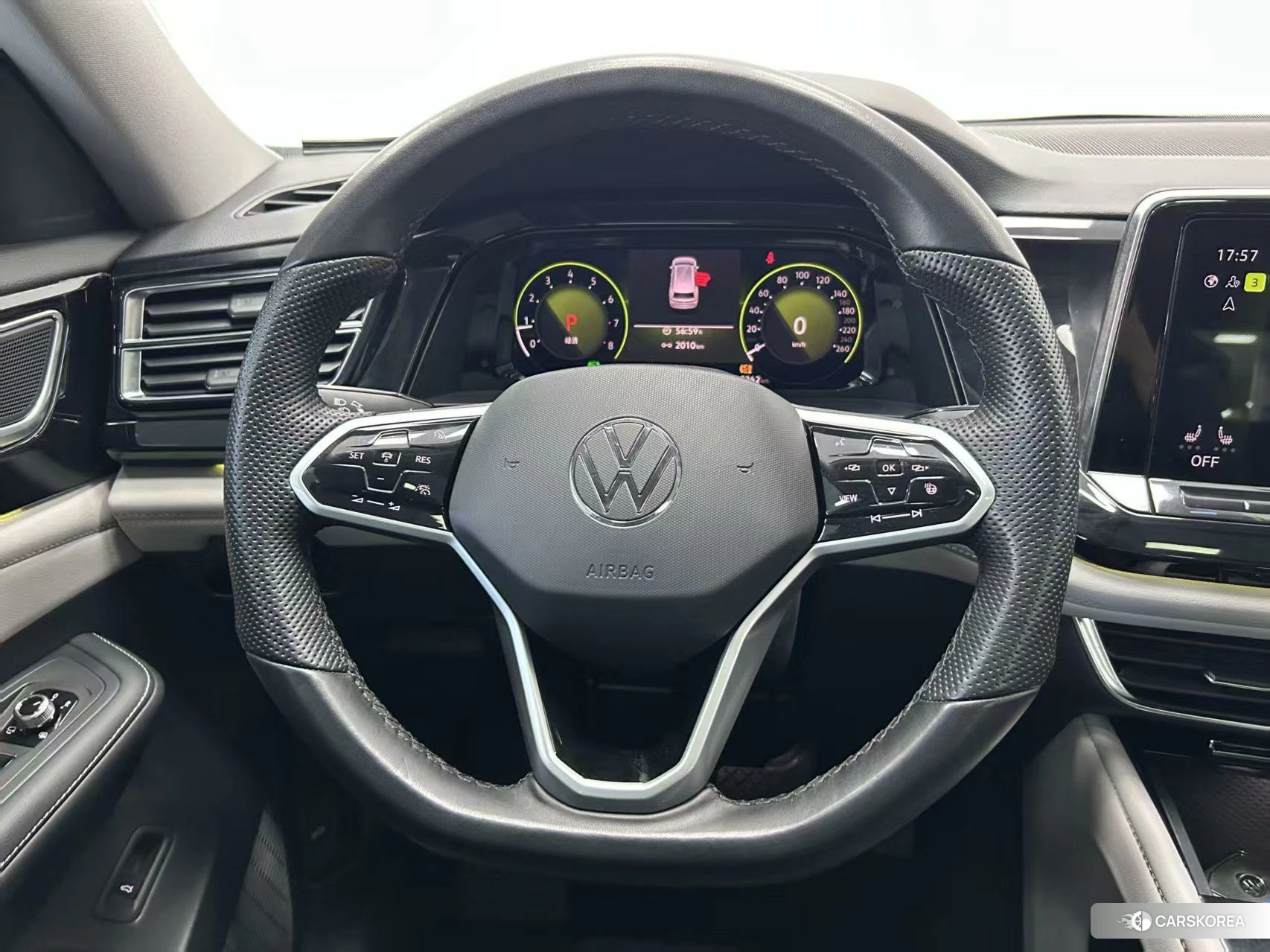 Volkswagen Tourang id 4504915 из Китая 23