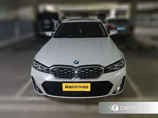 BMW 3 series 2024 Белый из Китая, фото 3