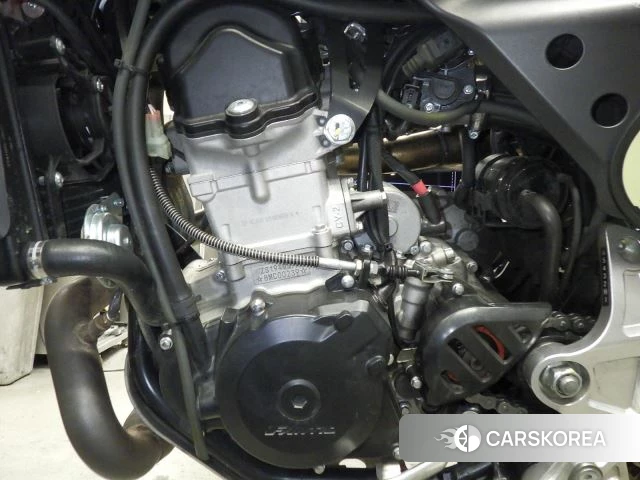 Engine photo