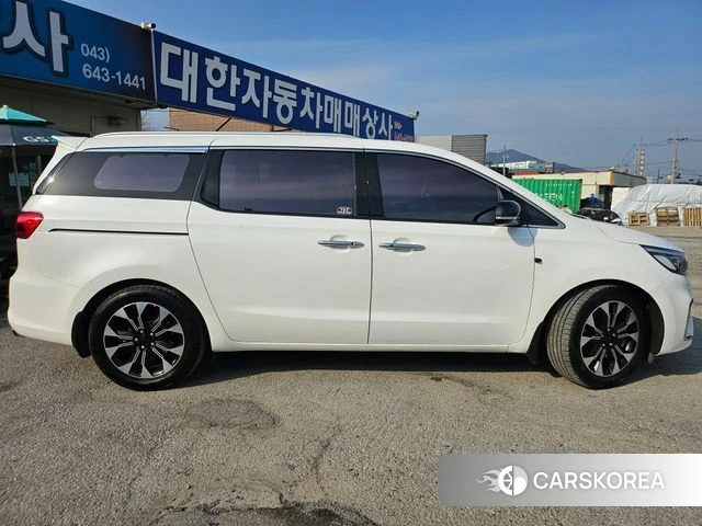 Kia The New Carnival id 3853941 из Кореи 13