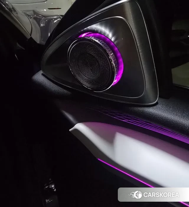 Tesla Model Y 2023 Синий из Кореи, фото 4