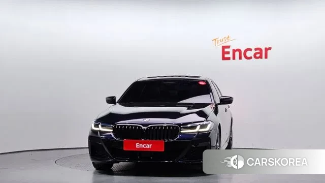 BMW 5 Series (G30) id 3472372 из Кореи 13