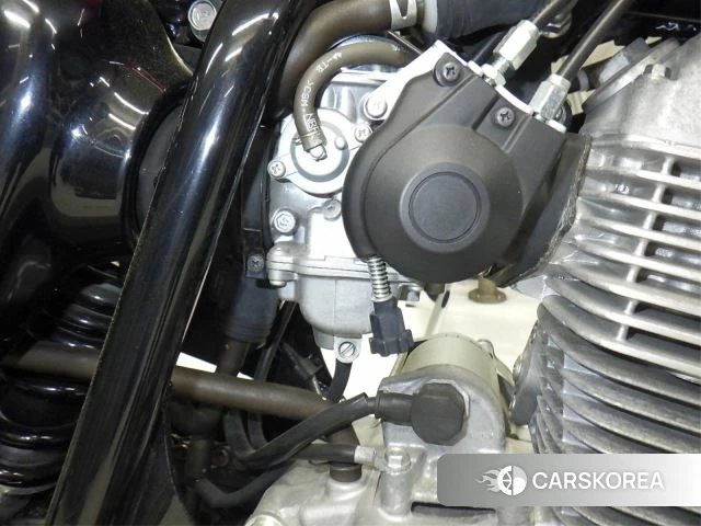 Engine photo