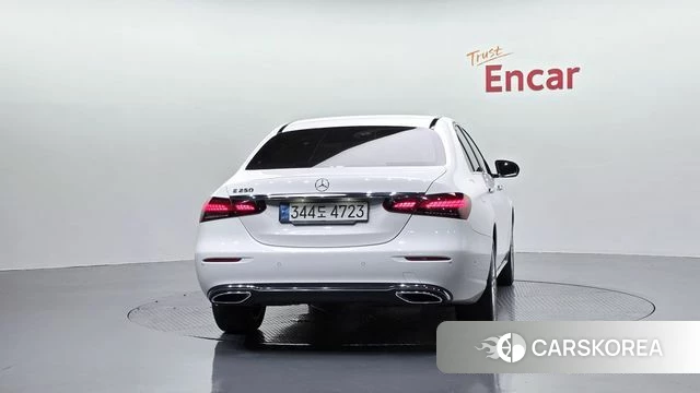 Mercedes-Benz E-Class W213 id 4671532 из Кореи 23