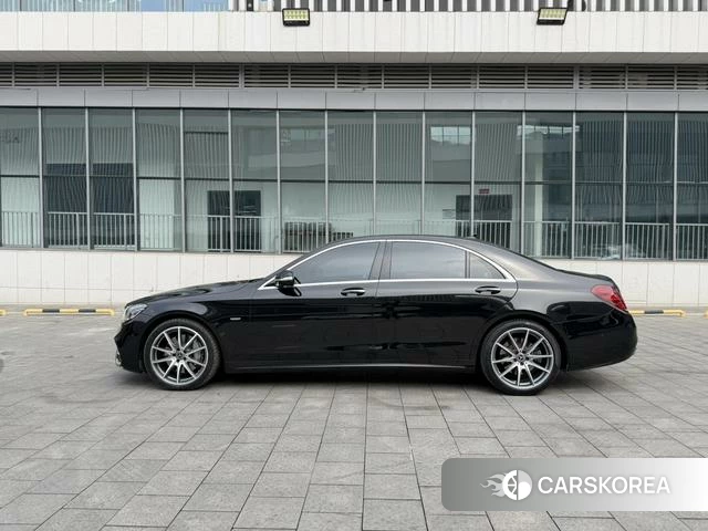 Mercedes-Benz S-class 2021 Черный из Китая, фото 6
